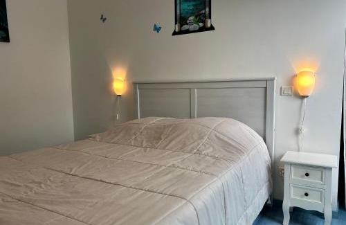 Pleherel-Plage-Vieux-Bourg Villa | Charming Maison 4p Near Anse du Croc for Family Getaways