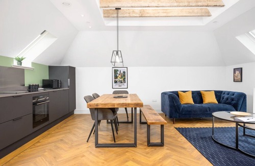 Dunfermline Apartment | Discover Family-Friendly Comfort at 316 Reid's Corner
