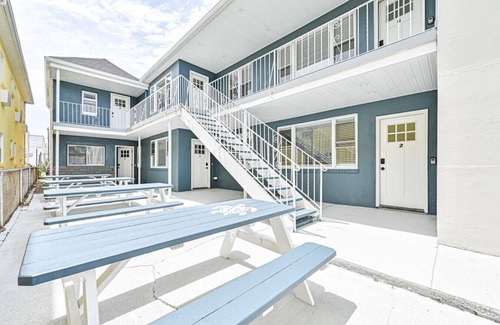 Wildwood Apartment | Seaside Retreat: Oceanfront Escape with Top Reviews