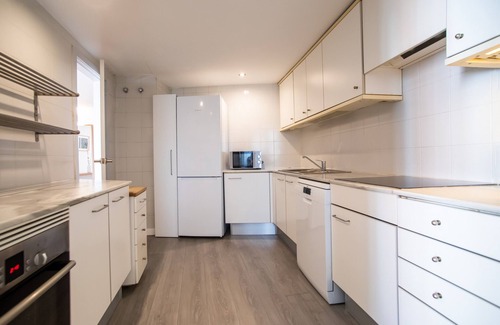 La Vila Olimpica del Poblenou Apartment | Top-Rated Apartment Near Villa Olimpica with Unique Amenities