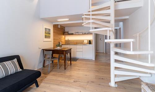 Pavia Bed & Breakfast | Inviting 32 BnB Camerecaffè: Pet-Friendly with Hot Tub
