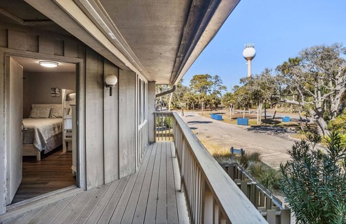 Saint Helena Island Condo | 322 Capt John Fripp Villa - Oceanview Retreat on Fripp Island