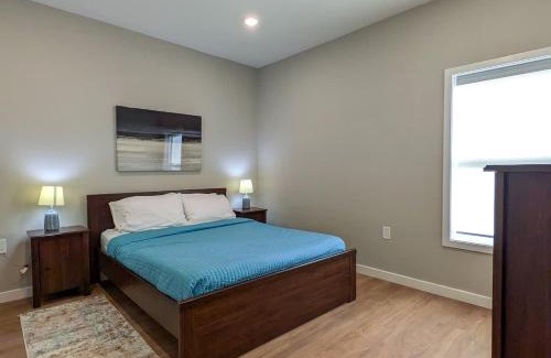 Dunellen Apartment | 329 Modern 1BR Apt Walk to NJT