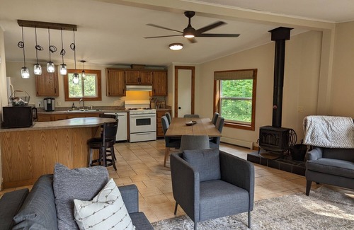 Maiden Rock Cottage | Serene 33 Acres Retreat Near Lake Pepin with Hot Tub