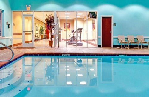 Millington Hotel | Elegant 33 m² Hotel with Pool, Breakfast & Perfect Score