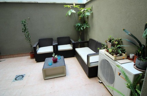 Roses Town Center Apartment | Pet-Friendly Getaway at 3326 Toplar for the Whole Family