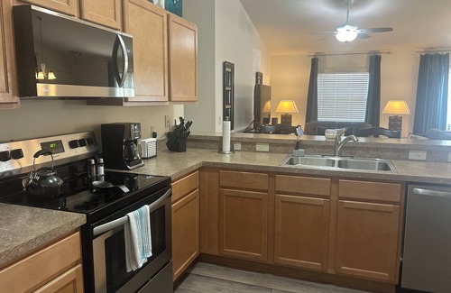 Wildwood House | Elegant 2-Bedroom Villa with Patio Near Brownwood