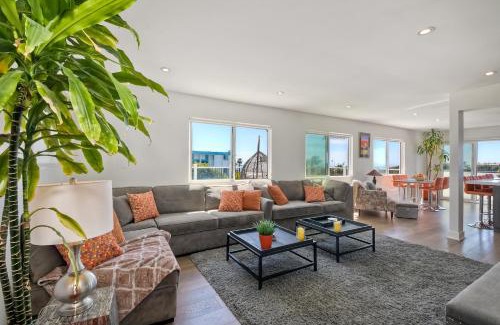 Encinitas House | 34 E I Street