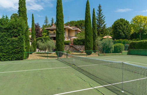 Greve in Chianti Villa | Spacious 5-Bedroom Villa with Private Pool for 8 Guests