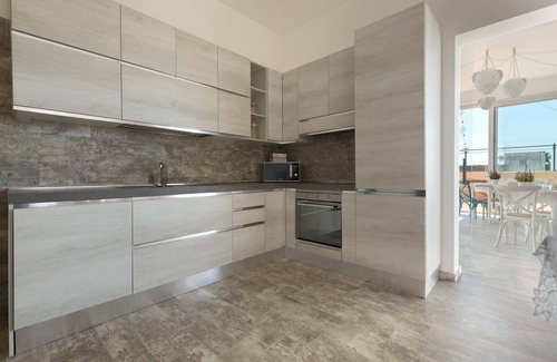San Pancrazio Salentino House | Cozy Stay at B&B Le Radici Del Salento with Breakfast