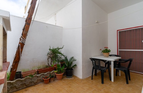 Padula Fede Apartment | Welcoming 3436 Casetta Delle Sirene with Breakfast Included