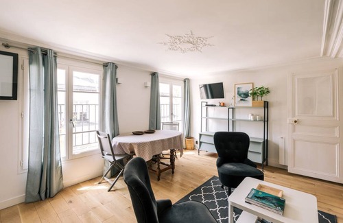 Curial Cambrai Apartment | Cozy 35 m² Apartment for Two Guests in Ideal Location