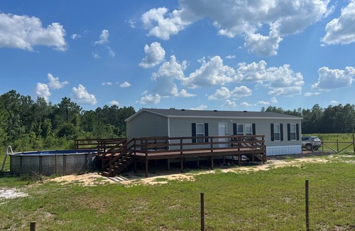 Clermont House | Pet-Friendly Retreat: 35 Min to Disney with Top Amenities