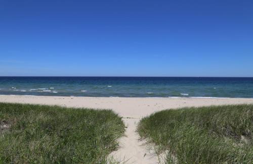 Sagamore Beach House | Family-Friendly Getaway at 355 Phillips Road, Cape Cod