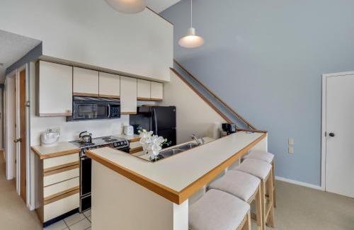 Charlevoix House | Child-Friendly Getaway at 356 Edgewater Inn with Hot Tub