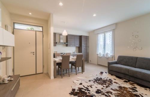 Cattolica Apartment | Experience 36 Cattolica: Family-Friendly with Pool Access