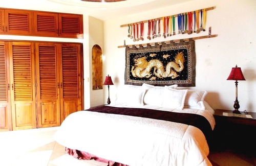 South Shore Hotel Area Villa | Majestic Oceanfront Retreat with Breathtaking Views
