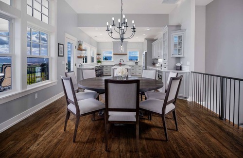 Yamhill House | Indulge in Vineyard Views and Master Suites with Free Tastings