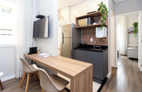 Santa Cecilia Apartment | Inviting 360 Higienópolis: Pool, Breakfast & Family Friendly