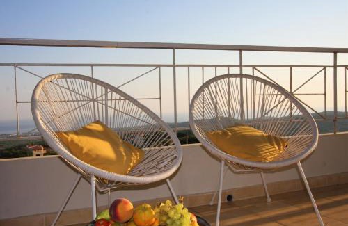 Kournas House | 360 Panorama House: Ocean View Retreat with Starry Nights
