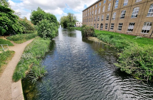 Heybridge Apartment | Guest Rated 10/10: Canal Side Retreat - 2 Bedroom Apartment