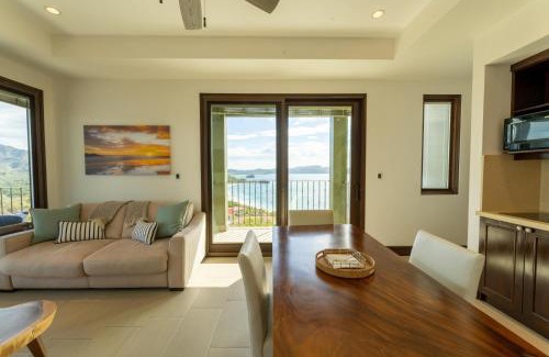 Playa Flamingo Apartment | Ocean View Condo 360 Splendor with Breakfast & Pool Access