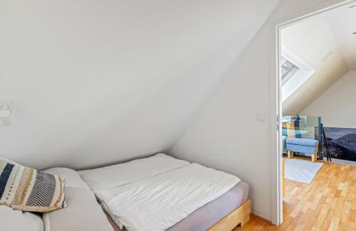 Weißgerber Apartment | Experience the 360° View Loft 2 - Pet Friendly Retreat