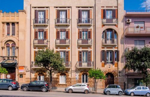 Province of Messina House | Discover 360Me Palace: Pet-Friendly & Family-Approved Stay