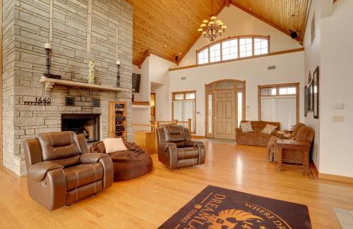 Fairfield Bay House | 366 Shared Acres, Lake Access Ozark Getaway!