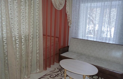 Ulyanovsk Apartment | Guest Rated: 9/10 at 37 улица Карла Маркса Hotel