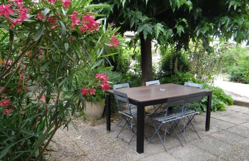 Montreal House | Sunny Retreat at 37 au soleil - Pet Friendly & Oceanfront