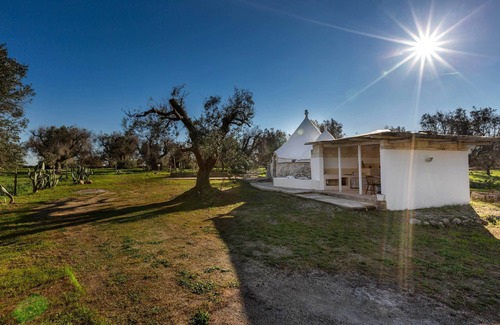 Carovigno Cottage | Tranquil Retreat: 3745 Trullo Puspo with Pool & Kitchen