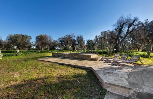 Carovigno Cottage | Tranquil Retreat: 3745 Trullo Puspo with Pool & Kitchen