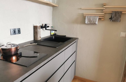 Geyersberg Apartment | Family-Friendly 38 m² Apartment with Pool for 4 Guests