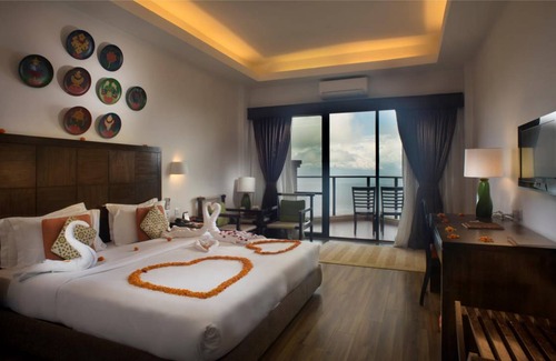 Nagarkot Resort | Relaxing 38 m² Resort with Pool & Spa for Up to 5 Guests