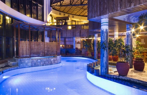 Nagarkot Resort | Relaxing 38 m² Resort with Pool & Spa for Up to 5 Guests