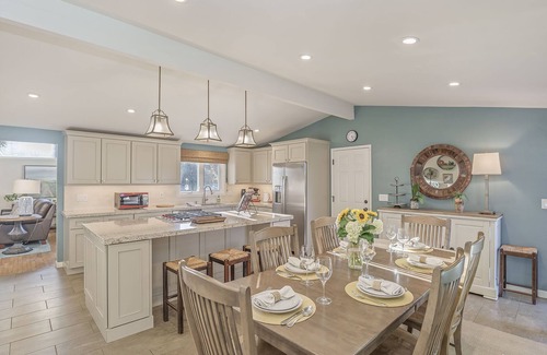 Mission Fields House | Exceptional 3874 Mission Fields - Walk to Barnyard & Shopping!