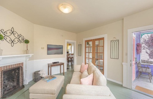 Pacific Grove House | Pet-Friendly Sweet Seventeenth Home with Top Ratings