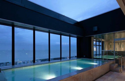 Utsunomiya Hotel | Spacious 5-Star Hotel for Up to 7 Guests with Spa & Kitchen