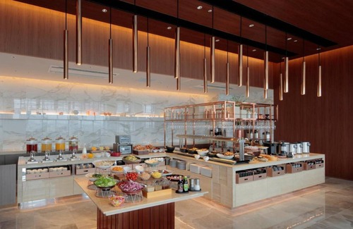 Utsunomiya Hotel | Spacious 5-Star Hotel for Up to 7 Guests with Spa & Kitchen