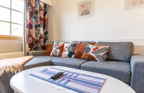 Saariselka House | Cozy 39 m² House with Kitchen for Up to 6 Guests