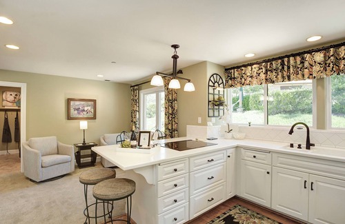 Salinas House | 3925 Rays - Ideal for Car Week with Pet-Friendly Amenities