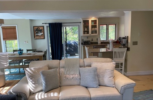 Eel Point House | Pet Friendly Home Near Beach with Ocean View & Nature Access