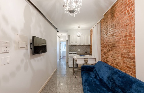 East Harlem Apartment | Ideal Two Bedroom Home Steps from Park Ave with Kitchen