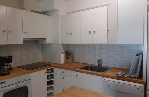 Pas de la Casa Apartment | Cozy 2-Bedroom Retreat Near Slopes with Pet-Friendly Perks