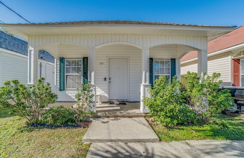 Downtown House | Family-Friendly 3bd Retreat in Downtown Pensacola