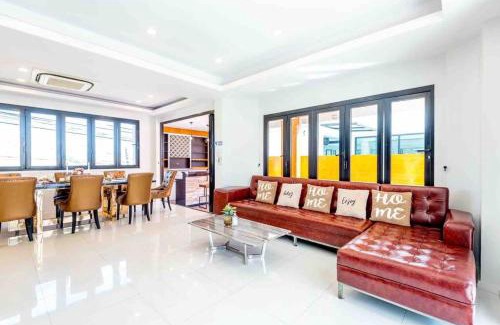 Nong Prue Villa | Relaxing 3BD Pool Villa in Pattaya with Sauna & Kid-Friendly