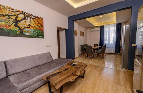 Sofia City Center Apartment | 3BDR, Top Center Retreat, Sofia Heart, FREE Parking