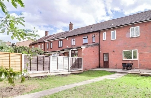 Hainault House | 3bedEscape-Work&Relax-Free Parking-Travel links