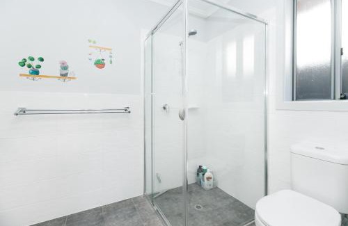 Mount Barker House | Modern 3-Bedroom Home in Mt Barker - Pet & Child Friendly